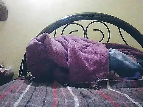 Snapshot of jorgexsuil2hh chatting on November 25, 6:30 pm jorgexsuil2hh online show from November 25, 6:30 pm