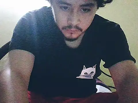 Snapshot of jorgexsuil2hh chatting on September 23, 7:04 am jorgexsuil2hh online show from September 23, 7:04 am