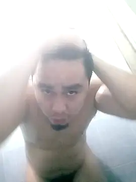 Snapshot of jorgexsuil2hh chatting on February 8, 3:59 am jorgexsuil2hh online show from February 8, 3:59 am