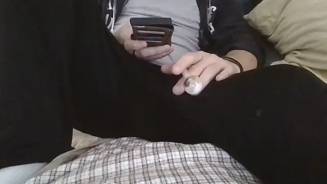 Scott654538 online show from April 7, 4:31 pm