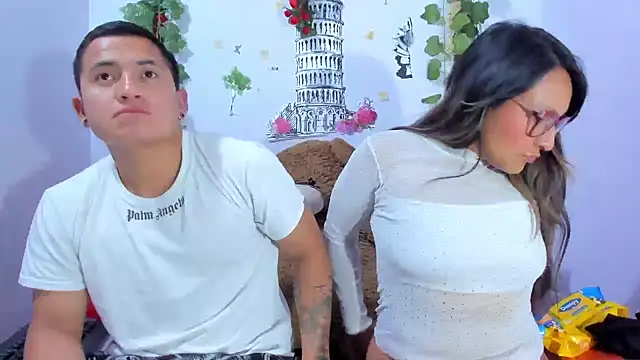 NataliaAndJulliam online show from February 2, 3:27 am