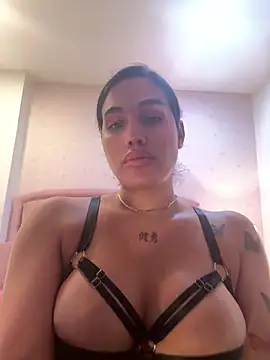 Bella  Wood online show from February 21, 8:55 pm