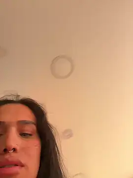 Bella  Wood online show from March 31, 9:50 pm