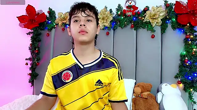 nico leroy online show from December 17, 10:37 pm