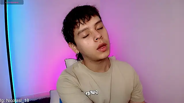 nico leroy online show from February 7, 8:50 pm