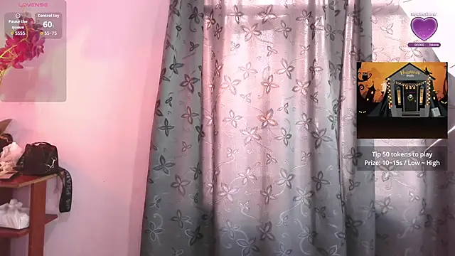 liz7skinny online show from November 1, 9:19 pm