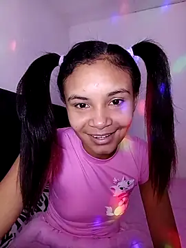 liz7skinny online show from March 19, 9:15 pm