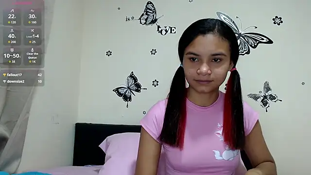 Snapshot of liz7skinny chatting on June 6, 9:09 pm liz7skinny online show from June 6, 9:09 pm