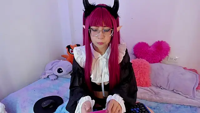 Nicol Otome  online show from October 31, 10:49 pm