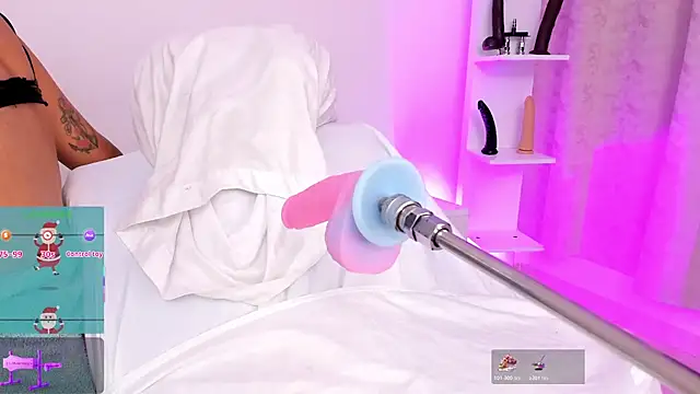 Snapshot of arynaughty20 chatting on December 3, 11:42 am arynaughty20 online show from December 3, 11:42 am