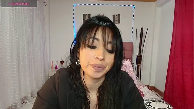 hannagomez 24 online show from September 9, 7:34 pm