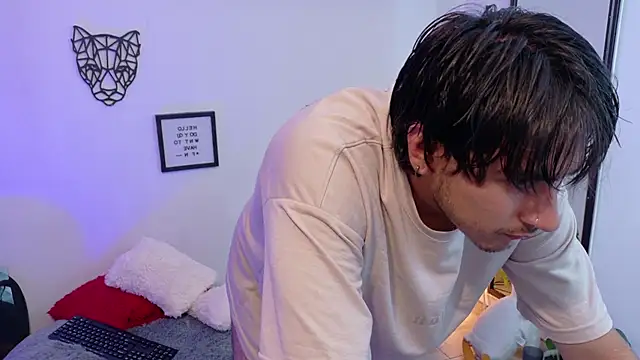 Elian savoy online show from April 5, 10:05 pm