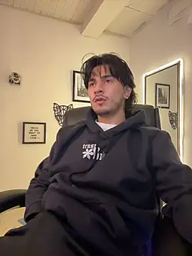 Elian savoy online show from October 22, 11:47 pm