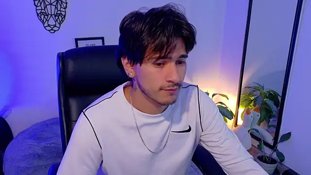 Elian savoy online show from March 25, 11:42 am