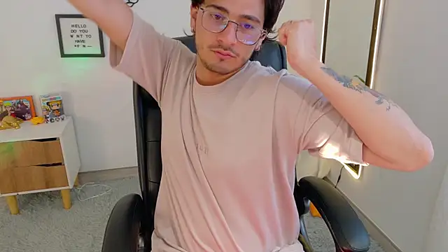 Elian savoy online show from December 17, 12:32 pm