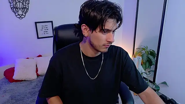 Elian savoy online show from March 28, 10:44 pm