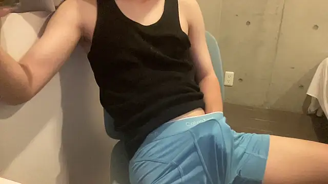 Snapshot of Lotus_boy chatting on September 28, 11:50 am Lotus boy online show from September 28, 11:50 am