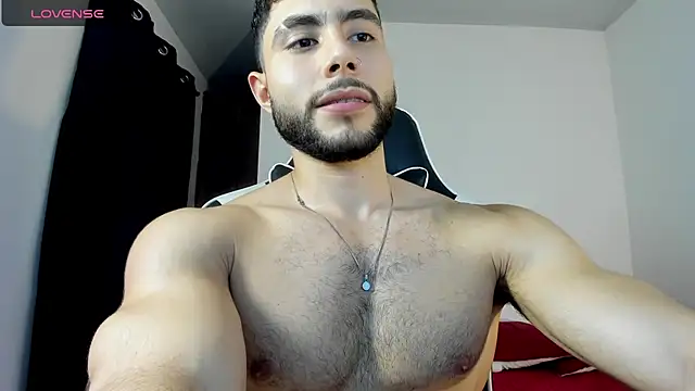 Snapshot of bryan_mugn chatting on December 4, 4:22 am bryan mugn online show from December 4, 4:22 am