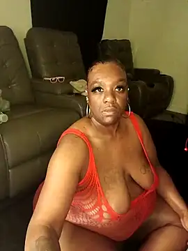 Thickkemzz41 online show from April 26, 9:06 am