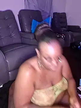 Thickkemzz41 online show from April 18, 2:58 am