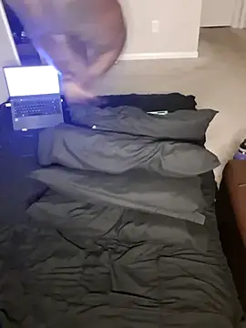 Thickkemzz41 online show from October 22, 11:58 pm