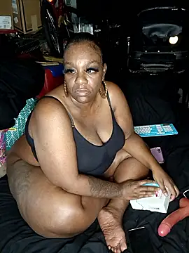Thickkemzz41 online show from January 10, 3:13 am