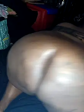 Thickkemzz41 online show from February 6, 1:12 am