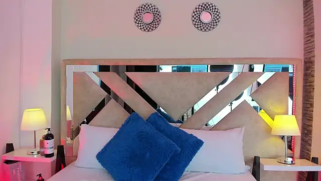 ximena vasquez8 online show from March 29, 4:03 am