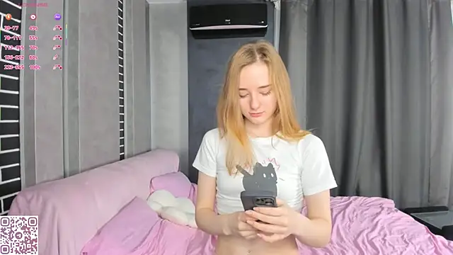 ElvinaRose online show from October 24, 3:38 am