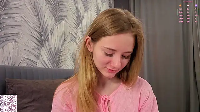 ElvinaRose online show from January 10, 2:18 am