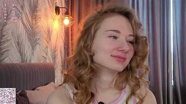 ElvinaRose online show from April 10, 2:40 am