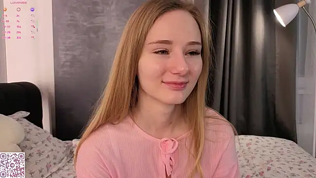 ElvinaRose online show from December 20, 2:25 am