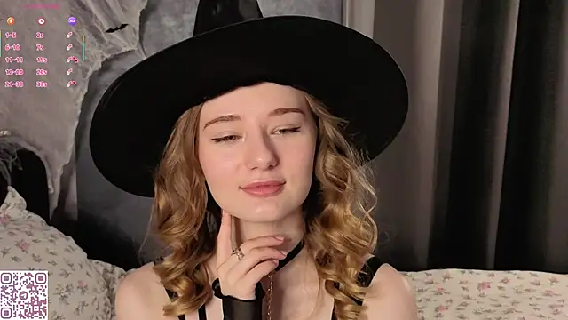 ElvinaRose online show from November 1, 2:07 am