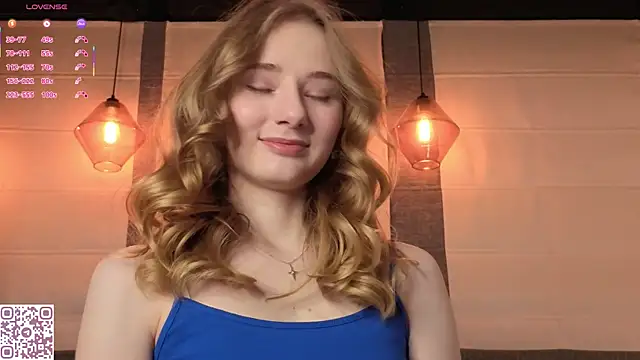 ElvinaRose online show from November 8, 2:20 pm