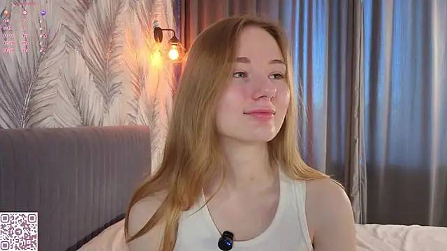 ElvinaRose online show from April 14, 2:49 am