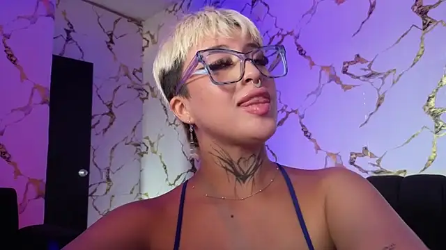 Rebeka-baker online show from April 4, 1:28 pm