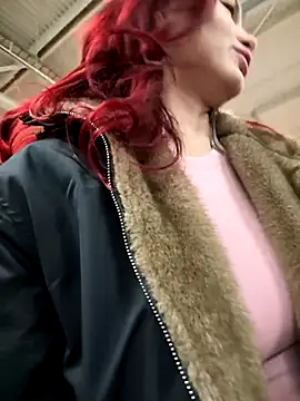 Snapshot of Cum_girlss chatting on November 28, 7:25 pm Cum girlss online show from November 28, 7:25 pm