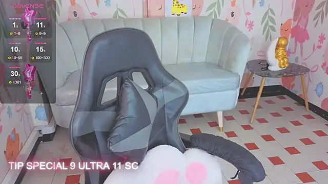 Paris09 v  online show from March 31, 3:30 am