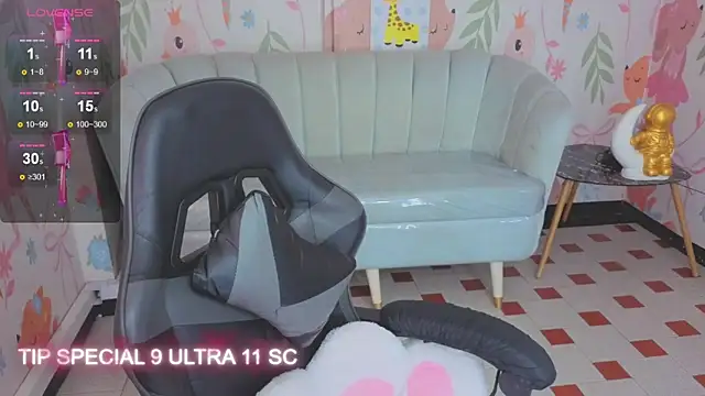 Paris09 v  online show from March 24, 3:28 am