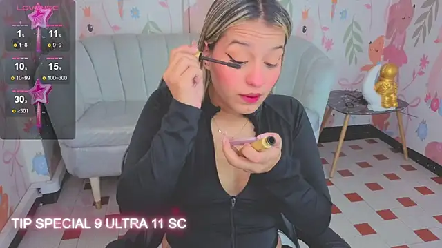 Paris09 v  online show from April 10, 3:24 am