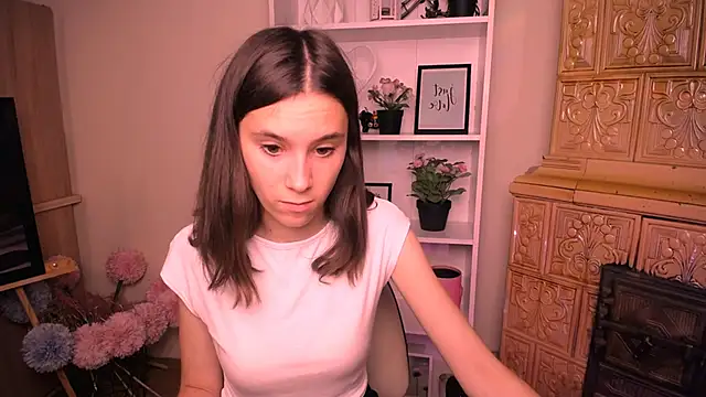 Snapshot of RosaRay_ chatting on June 30, 6:02 am RosaRay online show from June 30, 6:02 am