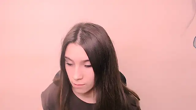 RosaRay  online show from November 15, 7:34 am