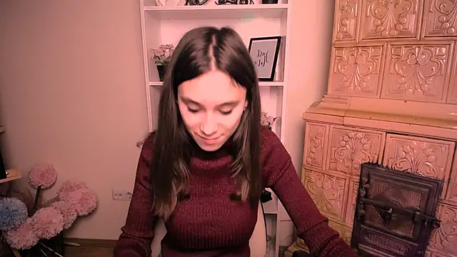 RosaRay  online show from March 10, 7:45 am