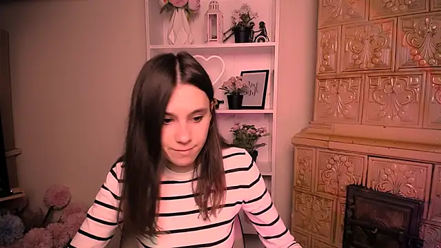 RosaRay  online show from March 27, 7:06 am