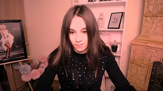 RosaRay  online show from March 20, 7:31 am