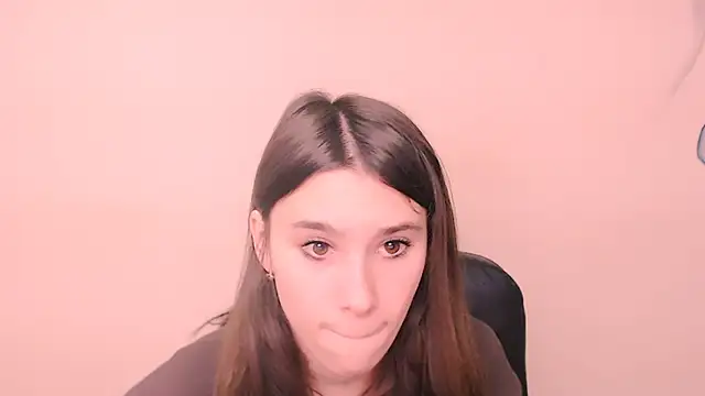 RosaRay  online show from November 28, 7:41 am