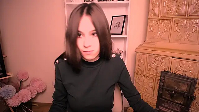 RosaRay  online show from March 13, 7:24 am