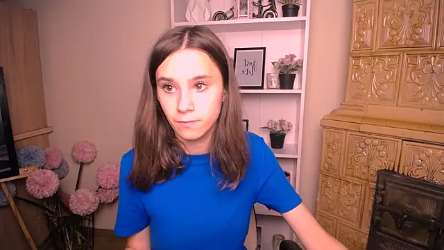 Snapshot of RosaRay_ chatting on July 18, 6:00 am RosaRay online show from July 18, 6:00 am