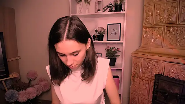 Snapshot of RosaRay_ chatting on June 10, 8:48 am RosaRay online show from June 10, 8:48 am