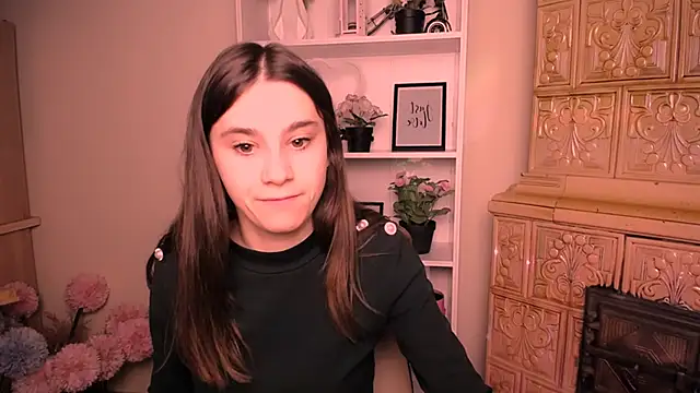 RosaRay  online show from April 24, 6:48 am